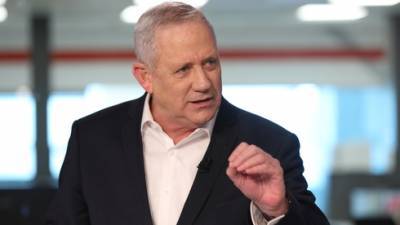 Беня Ганц - Мансур Аббас - Бени Ганц признался в тактический ошибке и отчитал соратницу за наивность - vesty.co.il