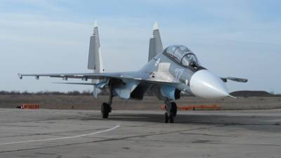 Китайские журналисты назвали стоимость полетного часа истребителя Су-27 - politros.com - Ввс