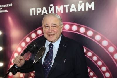 Евгений Петросян - Петросян предложил поклонникам отгадать, сколько ему лет на фото - mk.ru