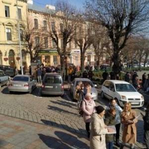 Власти Черновцов пошли на уступки протестующим предпринимателям - reporter-ua.com - Черновцы