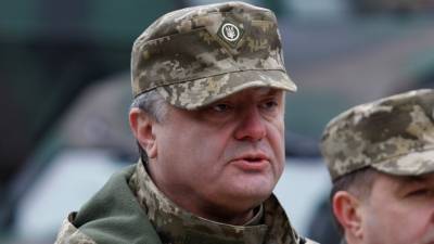 Владимир Зеленский - Петр Порошенко - Максим Бужанский - «Лучше жать руки!» – Порошенко призвал Зеленского «не заглядывать в глаза Путину» - newdaynews.ru
