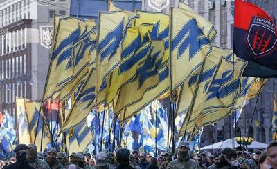 Владимир Зеленский - Петр Порошенко - Виктор Медведчук - Сергей Стерненко - CMC: удастся ли правый поворот Зеленского - geo-politica.info