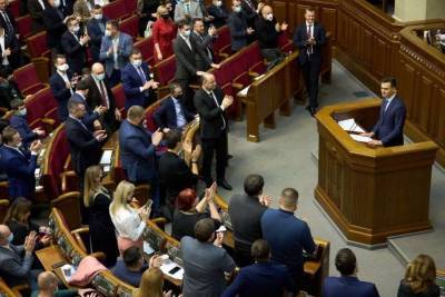 Александр Скичко - Без мандата: ВРУ поддержала заявление Александра Скичко о сложении депутатского мандата - lenta.ua - Украина