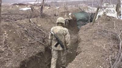 Владимир Зеленский - По-военному прямо: Украина заявила о готовности решать проблемы силой - vesti.ru - Киев - Зеленский