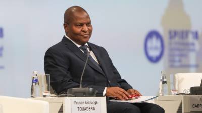 Валерий Захаров - Валерий Захаров поздравил Туадера со вступлением в должность президента ЦАР - riafan.ru