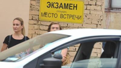 Михаил Черников - Экзамен на водительские права разрешат сдавать на машинах ГАИ - politros.com