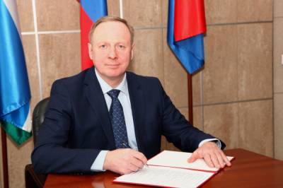 Дума Новоуральска отправила в отставку мэра, конфликтовавшего с «Росатомом» - znak.com - Новоуральск