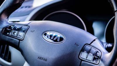 В Петербурге охранник лишился Kia Sportage за 1,5 млн рублей - piter.tv - Санкт-Петербург