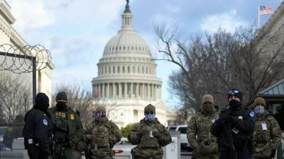 Дональд Трамп - Два офицера полиции Капитолия подали иск против Трампа - news-front.info - США - Вашингтон