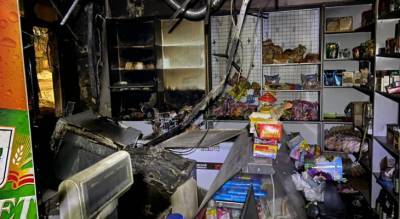 В Канаше вечером неожиданно вспыхнул продуктовый магазин - pg21.ru - район Чебоксарский
