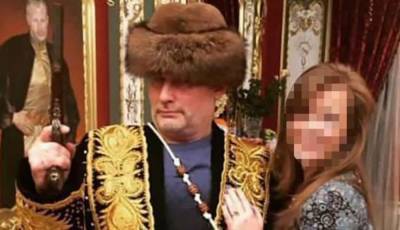 Владимир Барданов - Незаконный арсенал и личный зоопарк. В Подмосковье прошла спецоперация - anna-news.info - Россия - Московская обл.