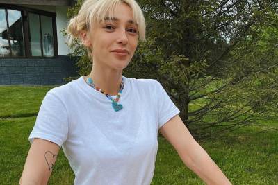 Анастасия Ивлеева - Блогер - Настя Ивлеева впервые откровенно рассказала об отце - vm.ru