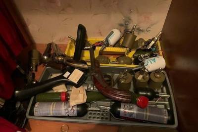 Валерий Грибакин - Владимир Барданов - В Росгвардии объяснили, почему «мытищинский стрелок» при судимости имел оружие - mk.ru