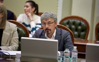 Александр Ткаченко - Ткаченко задекларировал почти 15 млн грн доходов - korrespondent.net - Киев