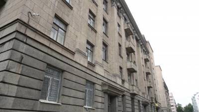 В Петербурге дети стали чаще выпадать из окон жилых домов - piter.tv - Санкт-Петербург