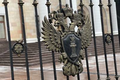 Ситуацию с школьницей, упавшую в голодный обморок, возьмет на контроль прокуратура - vm.ru - Москва