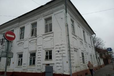 Власти ищут собственника старинного особняка в центре Тулы - tula.mk.ru - Тула - Тульская обл.