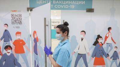Александр Горелов - Около тысячи москвичей заболели COVID-19 после вакцинации - iz.ru - Москва