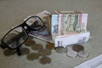 Росстат обнаружил снижение пенсий россиян в реальном выражении - mk.ru