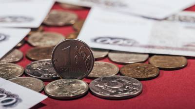 Бездетные россияне сильнее обеднели за время пандемии - gazeta.ru