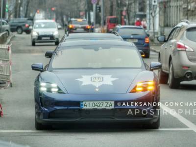 В Киеве заметили полицейский Porsche. В полиции говорят – машина не их, хотя они бы не отказались - gordonua.com - Киев