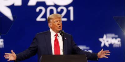 Дональд Трамп - Майк Пенс - Трамп собирается участвовать в выборах 2024 года без Пенса — Bloomberg - nv.ua - США
