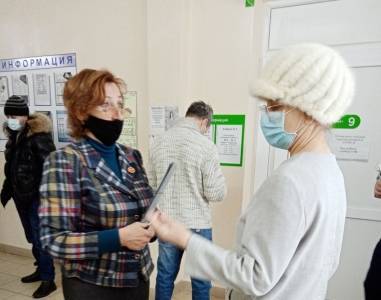 Разделить потоки. Общественники проверили как в Кунгуре налажен процесс вакцинации от коронавируса - iskra-kungur.ru - Пермь