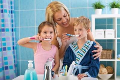 30 хитростей, как заставить ребенка до 3 лет почистить зубы - skuke.net