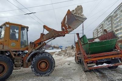 За сутки из Йошкар-Олы вывезено еще 1,7 тысячи кубов снега - mk.ru - респ. Марий Эл - Йошкар-Олы