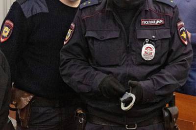 Трех российских подростков осудили за сексуальное насилие над 11-летней девочкой - lenta.ru - Саратовская обл. - Аткарск
