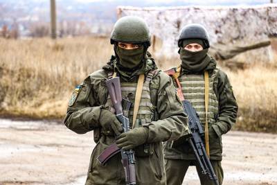 В ООС противник за сутки шесть раз обстрелял позиции ВСУ, ранен военный - news.bigmir.net - Донецк - Обстрелы