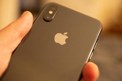 Apple засудят за сгоревший в кармане iPhone - lenta.ru - Австралия - Мельбурн