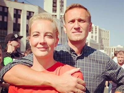 Навальный - Юлия Навальная попросила помочь выбрать еду для передачи мужу в СИЗО - sobesednik.ru - Кольчугино