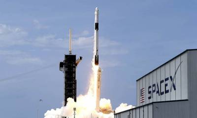 SpaceX запустила ракету Falcon 9 с 60 спутниками Starlink - capital.ua - Украина - Киев - шт.Флорида