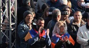 Никола Пашинян - Протестующие в Ереване пообещали остаться на улице до отставки правительства - kavkaz-uzel.eu - Ереван