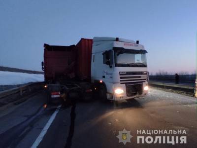 На Одесчине столкнулись два грузовика: Есть погибшие - news.bigmir.net - Одесская обл.