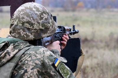 Донбасс Леонид Кравчук - Украинский политик призвал ВСУ обстреливать Донбасс - infox.ru - ДНР - ЛНР