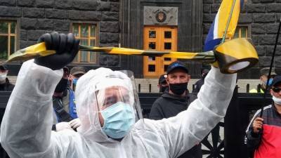 Денис Шмыгаль - Украина может ввести локдаун из-за третьей волны COVID-19 - politros.com - Украина