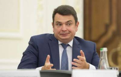 Артем Сытник - Ирина Верещук - Максим Степанов - Невыгодный размен: почему на Банковой простили Сытнику «залёт» с вакцинами - lenta.ua