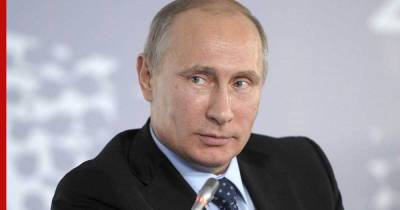 Владимир Путин - Путин заявил, что интернет способен разрушить общество изнутри - profile.ru