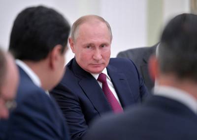 Владимир Путин - Путин выступил за присутствие во власти "людей разных взглядов и убеждений" - nakanune.ru