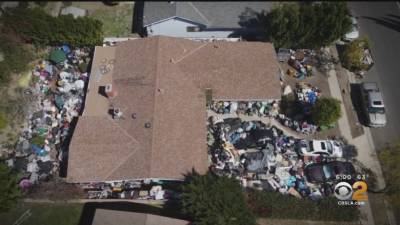 В Лос-Анджелесе мужчина превратил свой дом в свалку, – фото, видео - bykvu.com - Лос-Анджелес - Los Angeles