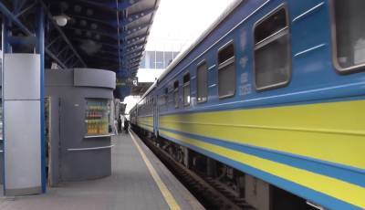 ЧП на киевском вокзале: мужчине отрезало ноги поездом, подробности с места - politeka.net - Киев