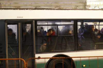 Стало известно, как будет работать общественный транспорт Петербурга в праздники - neva.today - Петербурга