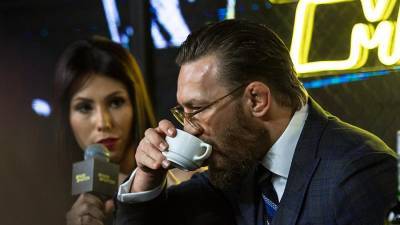 Дастин Порье - Конор Макгрегор - Конор Макгрегор продал свой бренд виски - iz.ru - Мексика - Абу-Даби