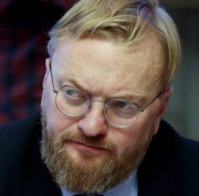 Виталий Милонов - Милонов о возможном введении карт россиянина для украинцев: «Надо дать возможность людям, считающим себя русскими, соединиться с РФ» - actualnews.org - Москва
