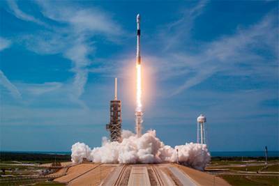 Илон Маск - SpaceX празднует победу: ракета Falcon 9 вывела на орбиту спутники Starlink и вернулась на Землю - bin.ua - Украина - шт.Флорида