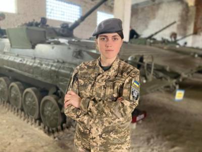 В ВСУ назвали число женщин на командных должностях - gordonua.com - Украина