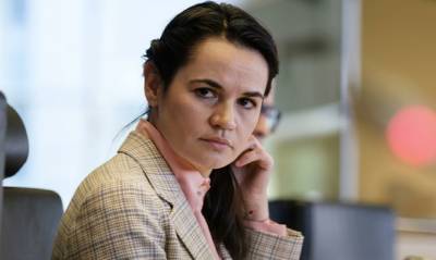 Александр Лукашенко - Светлана Тихановская - Светлана Тихановская занялась поиском швейцарских активов Александра Лукашенко - og.ru - Швейцария