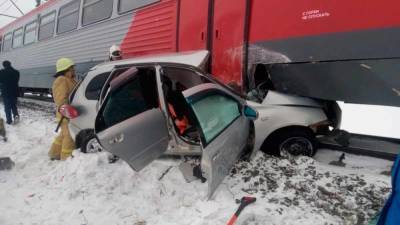 В Башкортостане 3 человека погибли в результате столкновения автомобиля с электричкой - apral.ru - Башкирия - район Архангельский